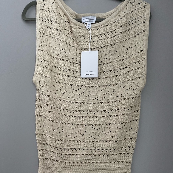 Crocheted Mini Dress - Picture 4 of 5